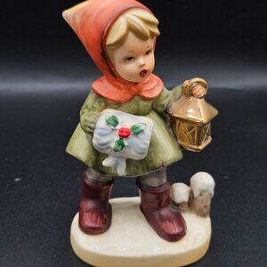 Vintage Napco Japan Figurine Girl With Lantern & Bouquet Hand-Painted Porcelain